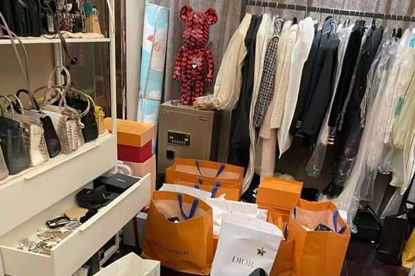淮安清江浦区回收一线品牌衣服